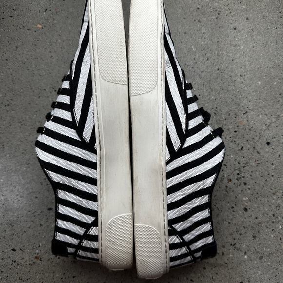 Saint Laurent Venice Cloth Low Trainers (Men’s 44 / US 11) - Picture 8 of 9